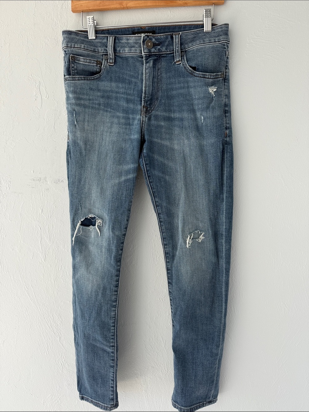 Express Skinny Jeans in Faded Blue with Knee Rips